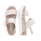 Beige vegane Rieker Keilsandaletten V3950-61 mit trendigen Schnalle. Schuh von oben, liegend.