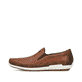 Braune Rieker Herren Slipper 09055-22 mit Gummizug sowie der Komfortweite G 1/2. Schuh Außenseite.