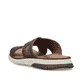Braune Rieker Herren Pantoletten 25252-25 mit der Komfortweite G 1/2. Schuh von hinten.