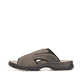 Braune Rieker Herren Pantoletten 25093-25 mit Elastikeinsatz sowie Ziernähten. Schuh Außenseite.