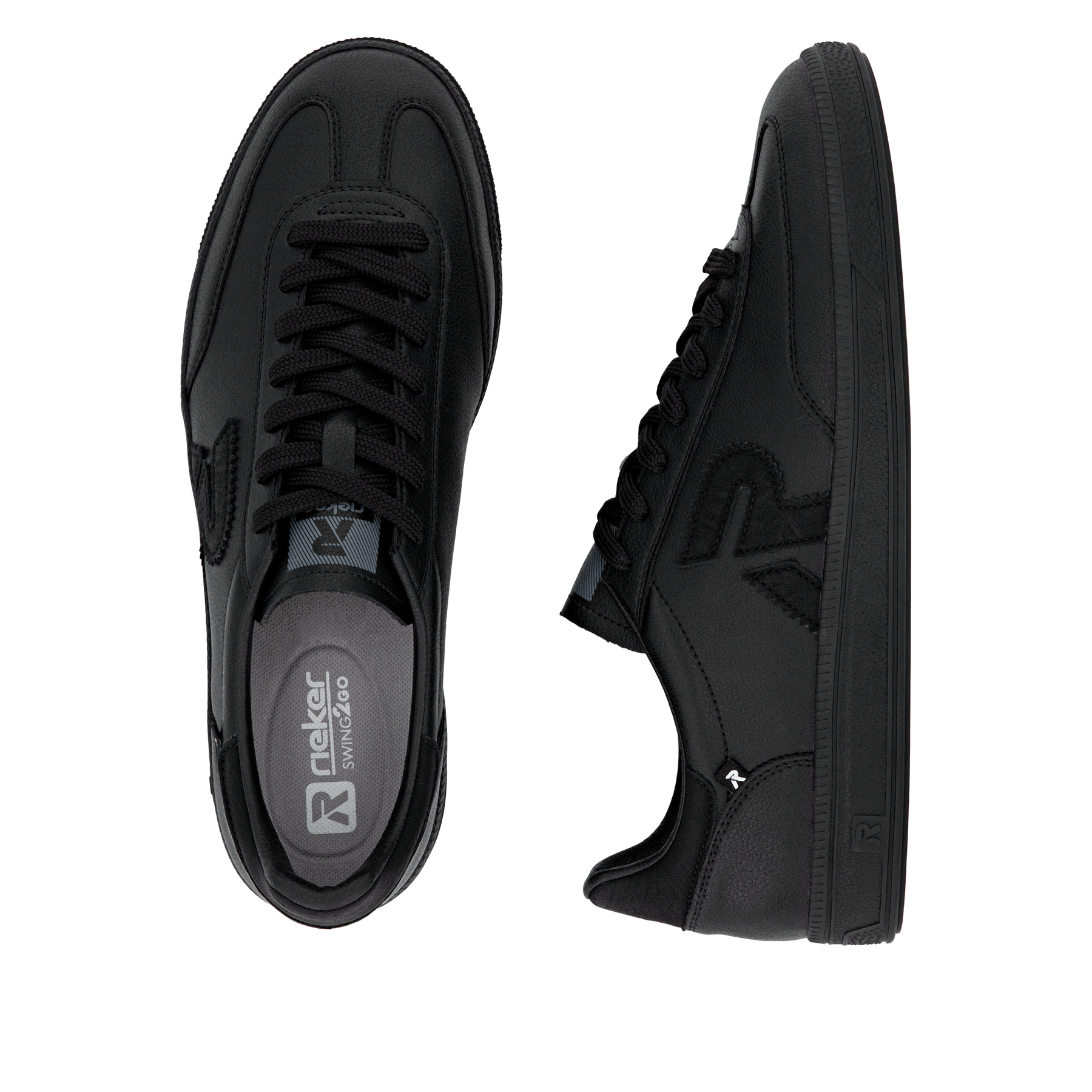 Schwarze Rieker Herren Sneaker Low U2200-02 mit einer Schnürung. Schuh von oben, liegend.