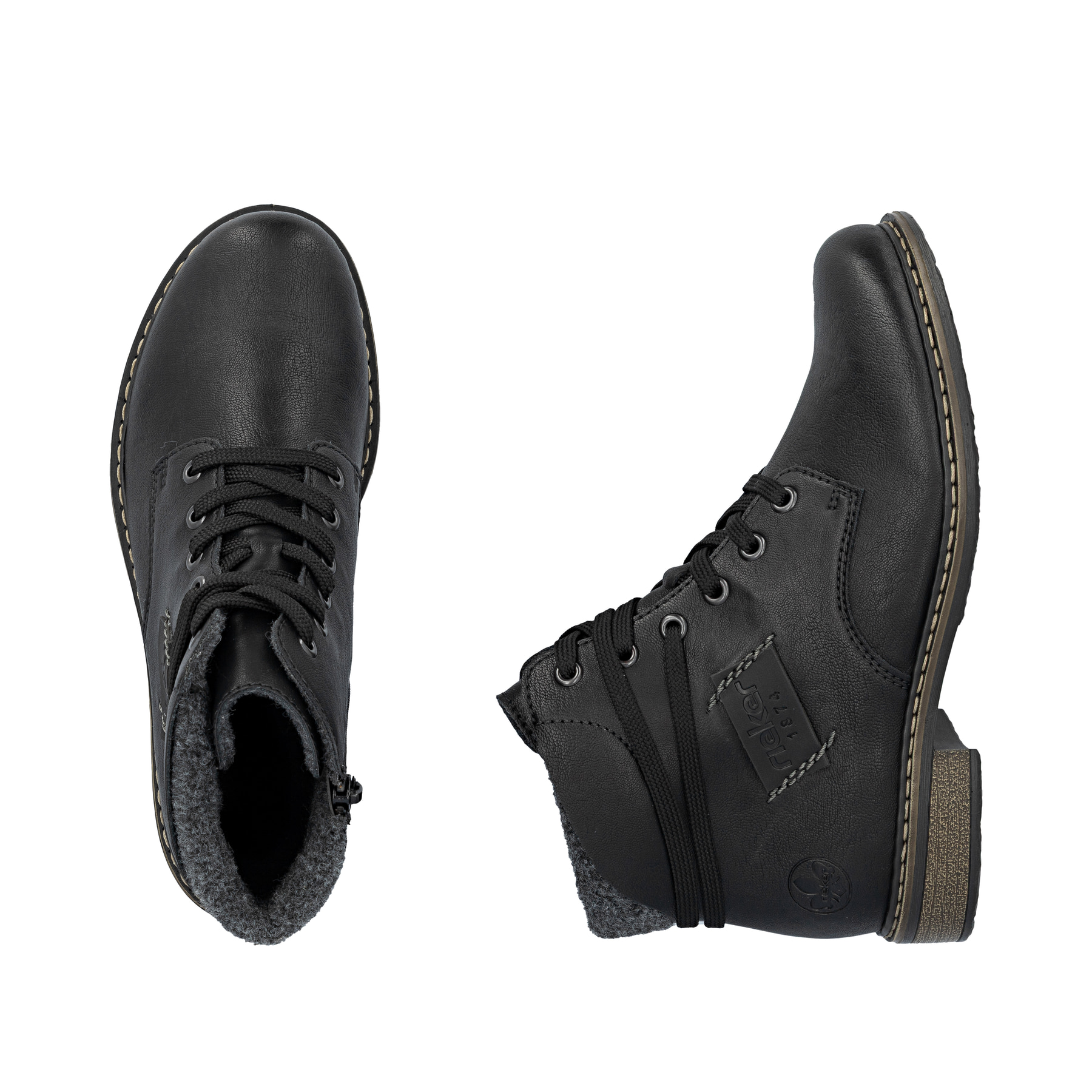 Schwarze Rieker Damen Schnürstiefel 71222-01 mit Wickelschnürung. Schuh von oben, liegend.