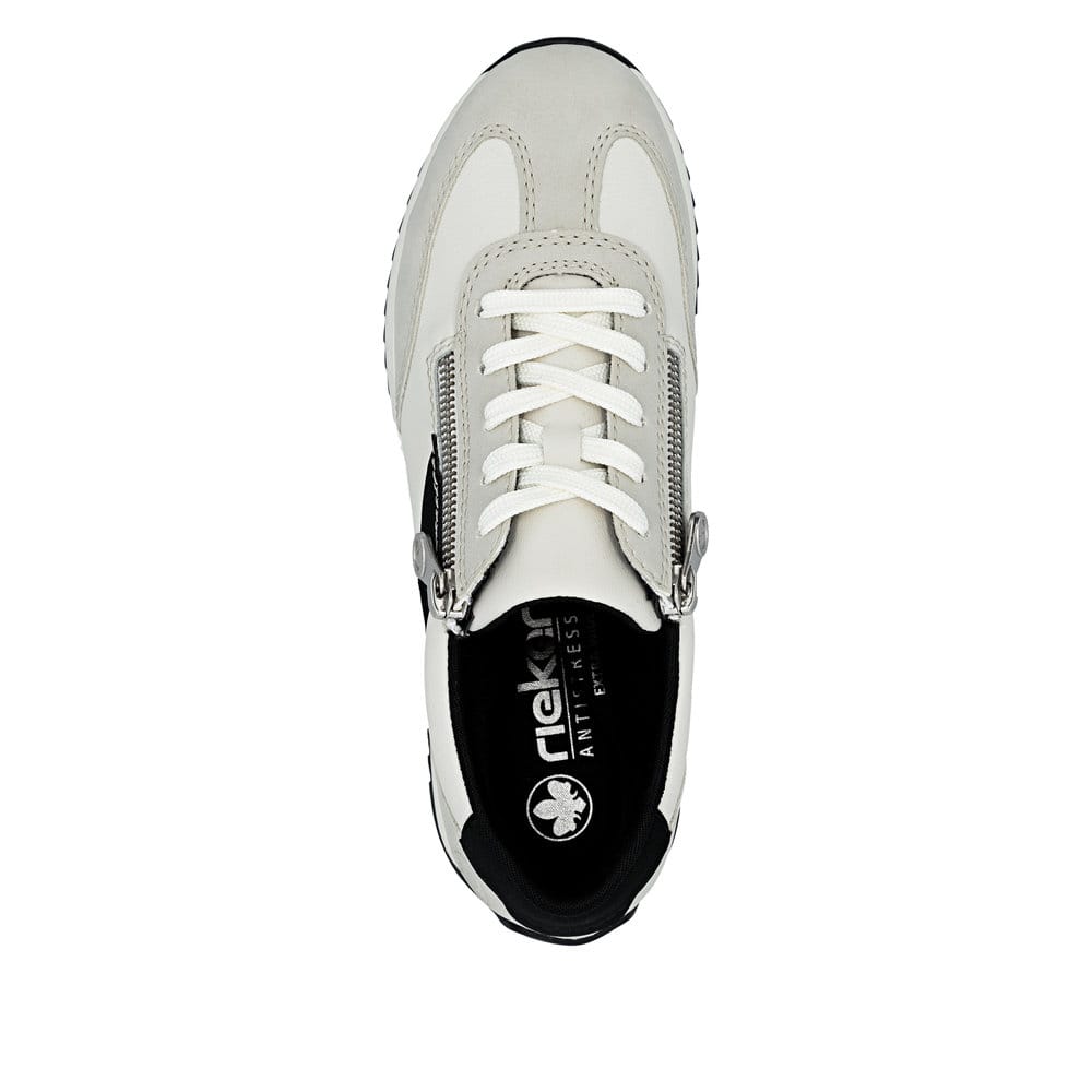 Weiße Rieker Damen Schnürschuhe N1210-80 mit Reißverschluss sowie Extraweite H. Schuh von oben.