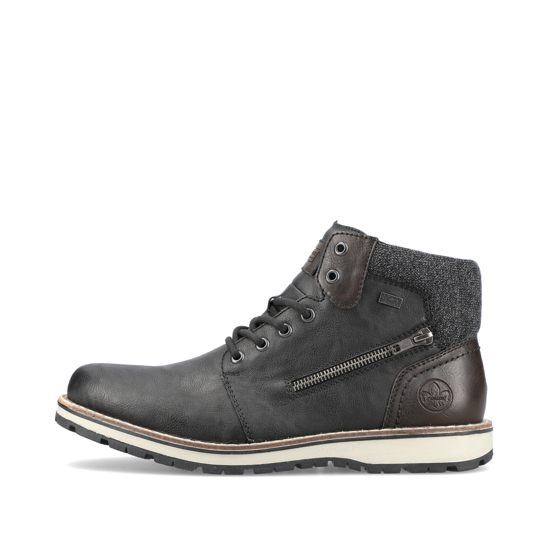 Asphaltschwarze Rieker Herren Schnürstiefel 38441-01 mit einer robusten Profilsohle. Schuh Außenseite