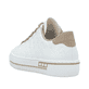 Weiße Rieker Damen Sneaker Low L88W2-80 in Löcheroptik mit einer Schnürung. Schuh von hinten.