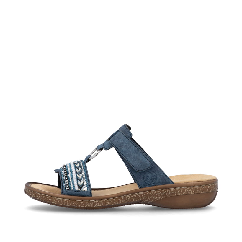 Blaue Rieker Damen Pantoletten 628M6-14 mit modischen Flechtelementen. Schuh Außenseite.