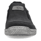Schwarze Rieker Herren Slipper 03553-00 mit Elastikeinsatz sowie Extraweite H. Schuh von vorne.