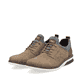 Beige Rieker Herren Slipper 14450-64 mit einem Gummizug sowie der Komfortweite G. Schuhpaar seitlich schräg.