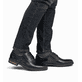 Schwarze Rieker Herren Schnürschuhe 14621-00 aus Glattleder mit Komfortweite G. Schuh am Fuß.