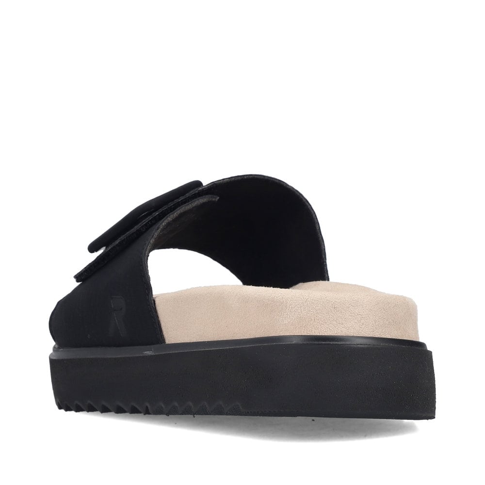Mules Rieker noires pour femme V5650-00 avec boucle tendance. Chaussure vue de l'arrière.