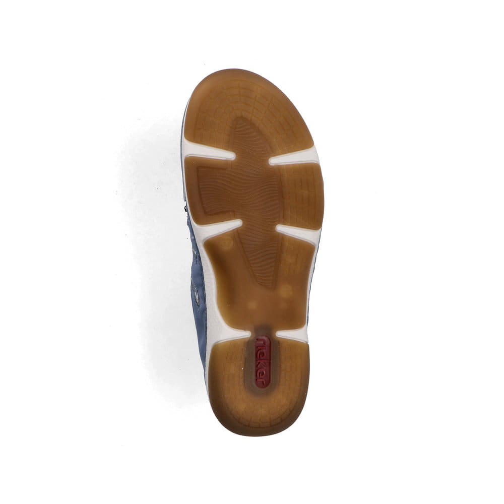 Blaue Rieker Damen Slipper 55956-10 mit raffinierten Cut-Outs sowie Gummizug. Schuh Laufsohle.