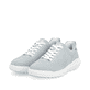 Blaue Rieker Damen Sneaker Low W1101-12 mit super leichter und flexibler Sohle. Schuhpaar seitlich schräg.