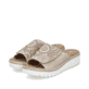 Beige Rieker Damen Pantoletten V1395-62 mit einem Klettverschluss. Schuhpaar seitlich schräg.