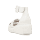 Reinweiße Rieker Keilsandaletten 64159-80 mit einem Klettverschluss. Schuh von hinten.