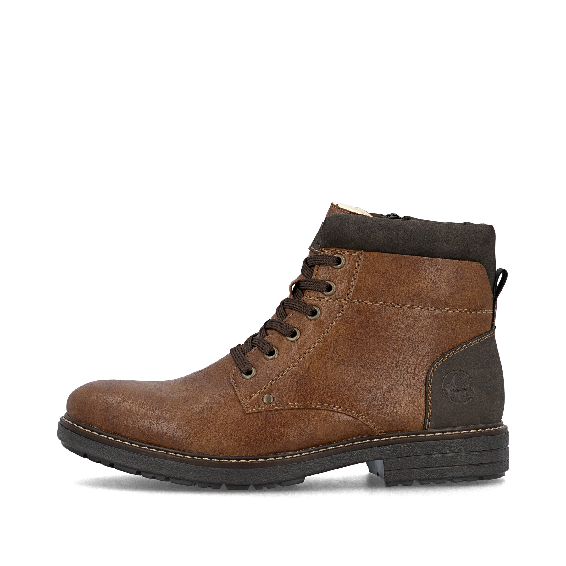 Karamellbraune Rieker Herren Schnürstiefel 33140-25 mit einer robusten Profilsohle. Schuh Außenseite