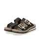 Schwarze Rieker Damen Pantoletten V7955-00 mit trendigen Schnalle. Schuhpaar seitlich schräg.