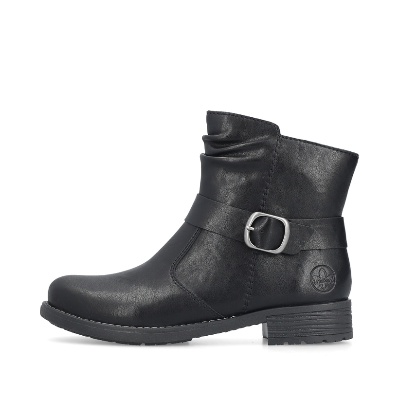 Schwarze Rieker Damen Biker Boots 79462-00 mit dekorativer Schnalle. Schuh Außenseite.