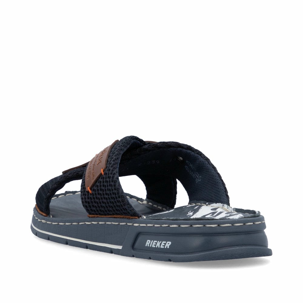 Blaue Rieker Herren Pantoletten 21239-14 mit Komfortweite G sowie leichter Sohle. Schuh von hinten.