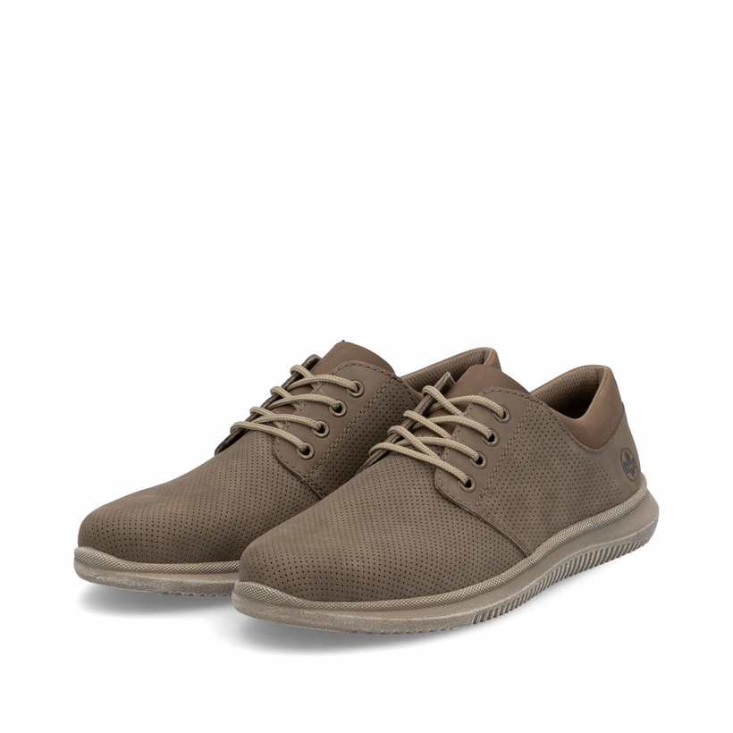 Braune Rieker Herren Schnürschuhe 10405-25 mit der Extraweite H. Schuhpaar seitlich schräg.