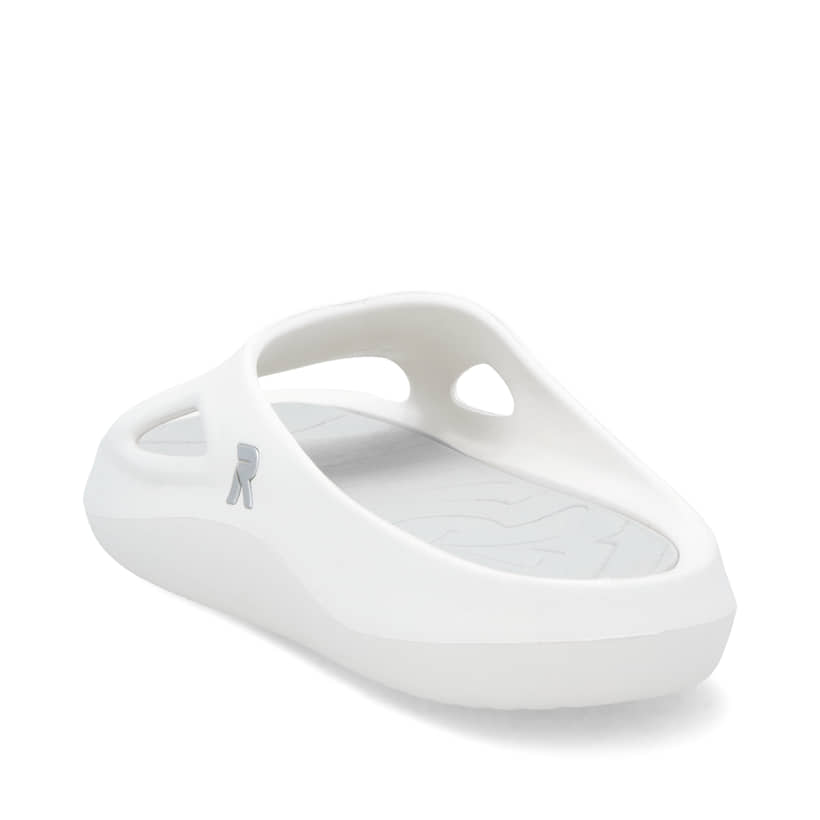 Weiße Rieker Herren Pantoletten U3450-80 mit ultraleichter und flexibler Sohle. Schuh von hinten.