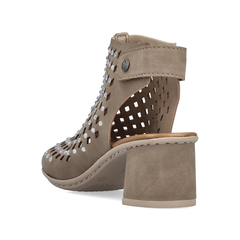 Beige Rieker Damen Sandaletten 64777-64 mit Strasssteinen sowie Klettverschluss. Schuh von hinten.