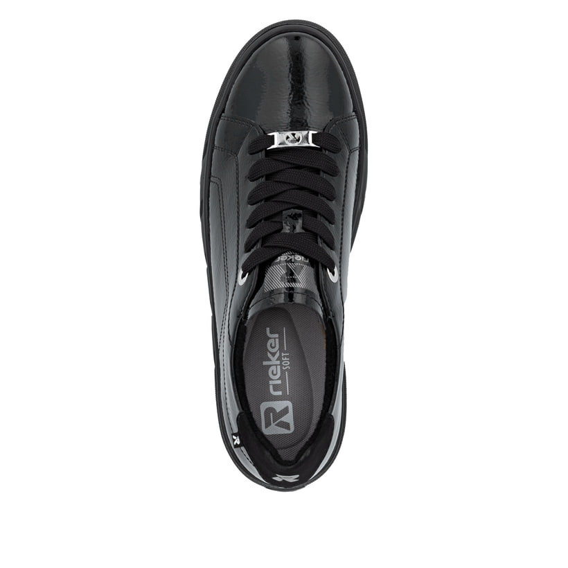 Schwarze Rieker Damen Sneaker Low W2601-00 aus Lackleder mit einer Schnürung. Schuh von oben.