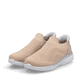 Rosane Rieker Damen Slipper M5072-31 mit einem Gummizug sowie flexibler Sohle. Schuhpaar seitlich schräg.