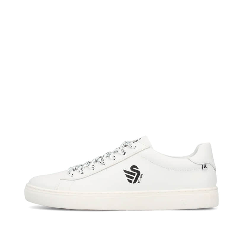 Weißer Rieker Herren Sneaker Low U0711-80 Schwenninger Wild Wings x Rieker Edition mit Eishockey-Schnürung und Wild Wings Logo. Schuh Außenseite.