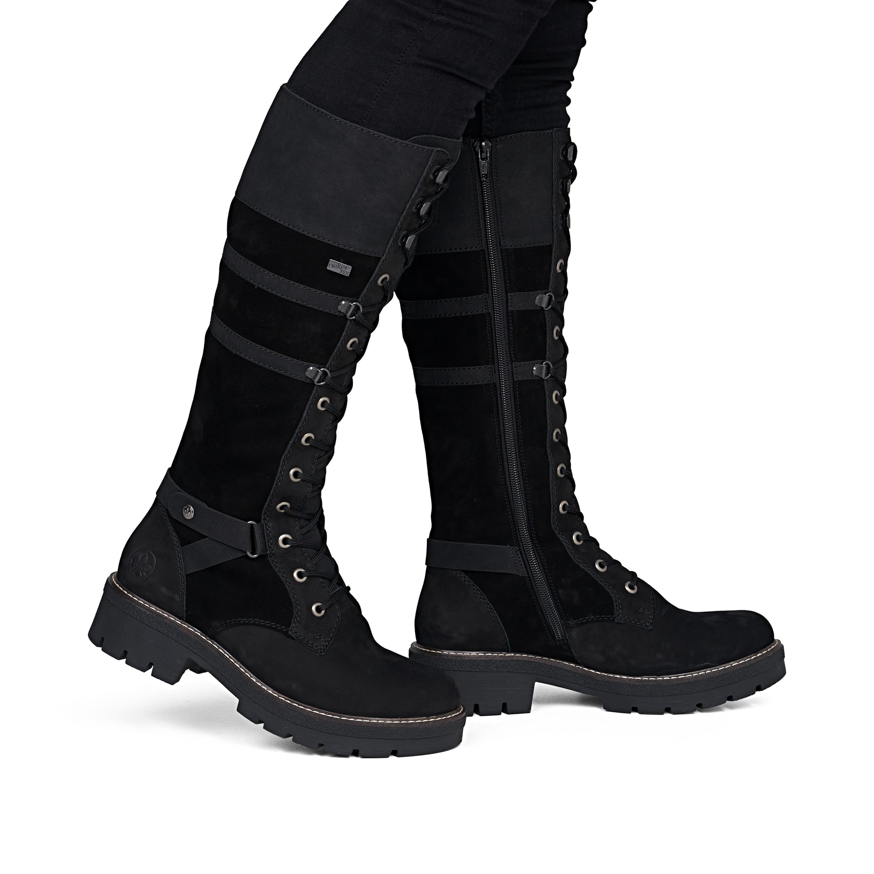Schwarze Rieker Damen Hochschaftstiefel Y8101-00 aus Rauleder. Schuh am Fuß.