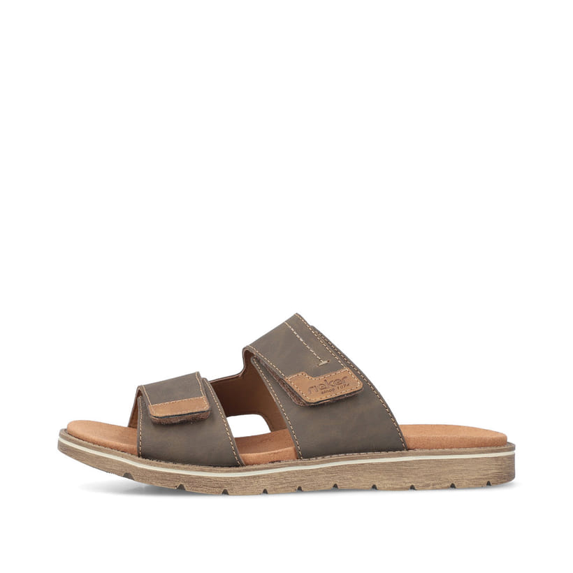 Braune Rieker Herren Pantoletten 24394-25 mit modernen Ziernähten. Schuh Außenseite.