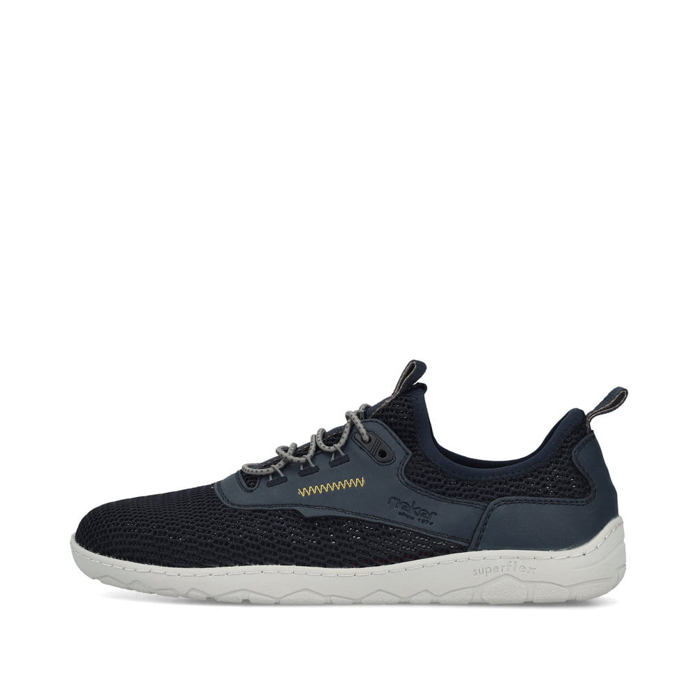 Blaue Rieker Herren Slipper 08365-14, Barfußschuhe mit einem Gummizug. Schuh Außenseite.