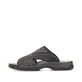 Schwarze Rieker Herren Pantoletten 25093-00 mit Elastikeinsatz sowie Ziernähten. Schuh Außenseite.