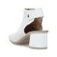 Weiße Rieker Riemchensandaletten 64772-80 mit einem Klettverschluss. Schuh von hinten.