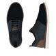 Blaue Rieker Herren Slipper 04550-14 mit einem Gummizug sowie der Extraweite H. Schuh von oben, liegend.