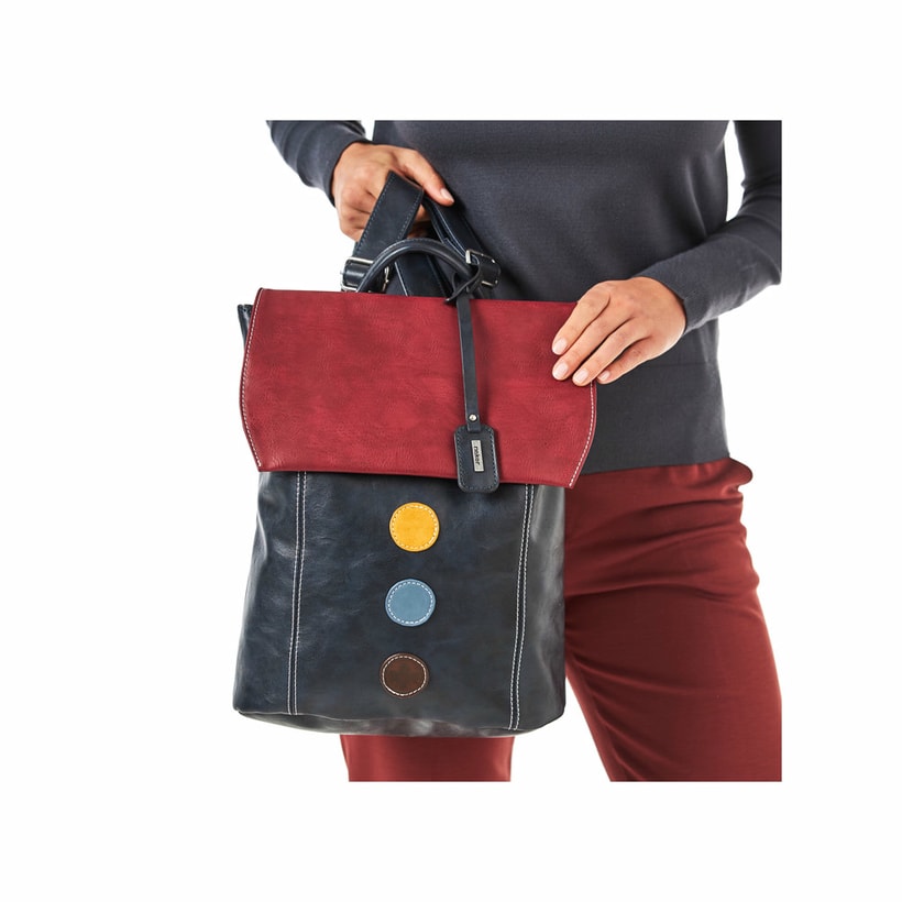 Rieker Rucksack H1357-14 in Blau-Rot mit bunten Details, Reißverschluss und Handyfach. Getragen.