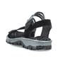 Schwarze Rieker Damen Trekkingsandalen 68871-00 mit einem Klettverschluss. Schuh von hinten.