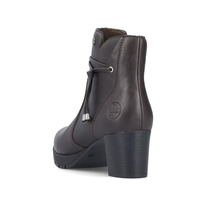 Dunkelbraune Rieker Damen Stiefeletten 77667-25 mit dekorativer Kordel. Schuh von hinten.