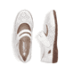 Weiße Rieker Ballerinas 47675-80 mit modernen Ziernähten sowie Klettverschluss. Schuh von oben, liegend.