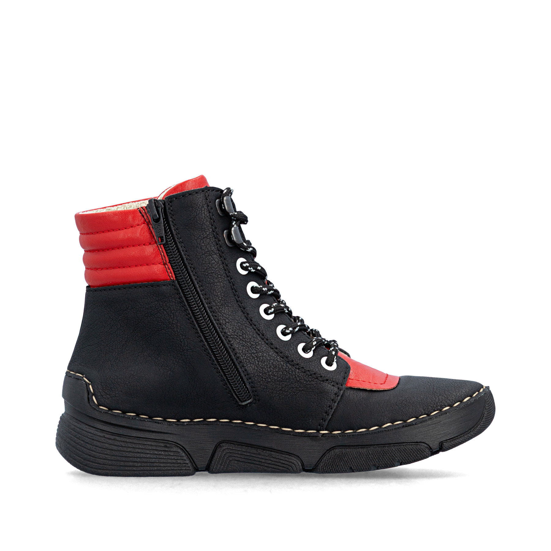 Bottes à lacets Rieker noires pour femmes 45904-00 avec motif saisissant. Côté intérieur de la chaussure.
