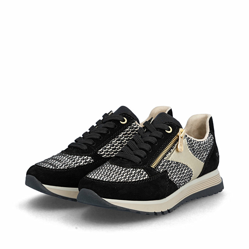 Baskets basses Rieker noires pour femme 49010-01 avec fermeture éclair. Chaussures inclinées sur le côté.