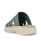 Grüne Rieker Damen Pantoletten V8580-52 mit Gummizug sowie einer leichten Sohle. Schuh von hinten.