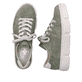 Grüne Rieker Damen Sneaker Low N59W2-52 mit einer Schnürung sowie Krokodiloptik. Schuh von oben, liegend.