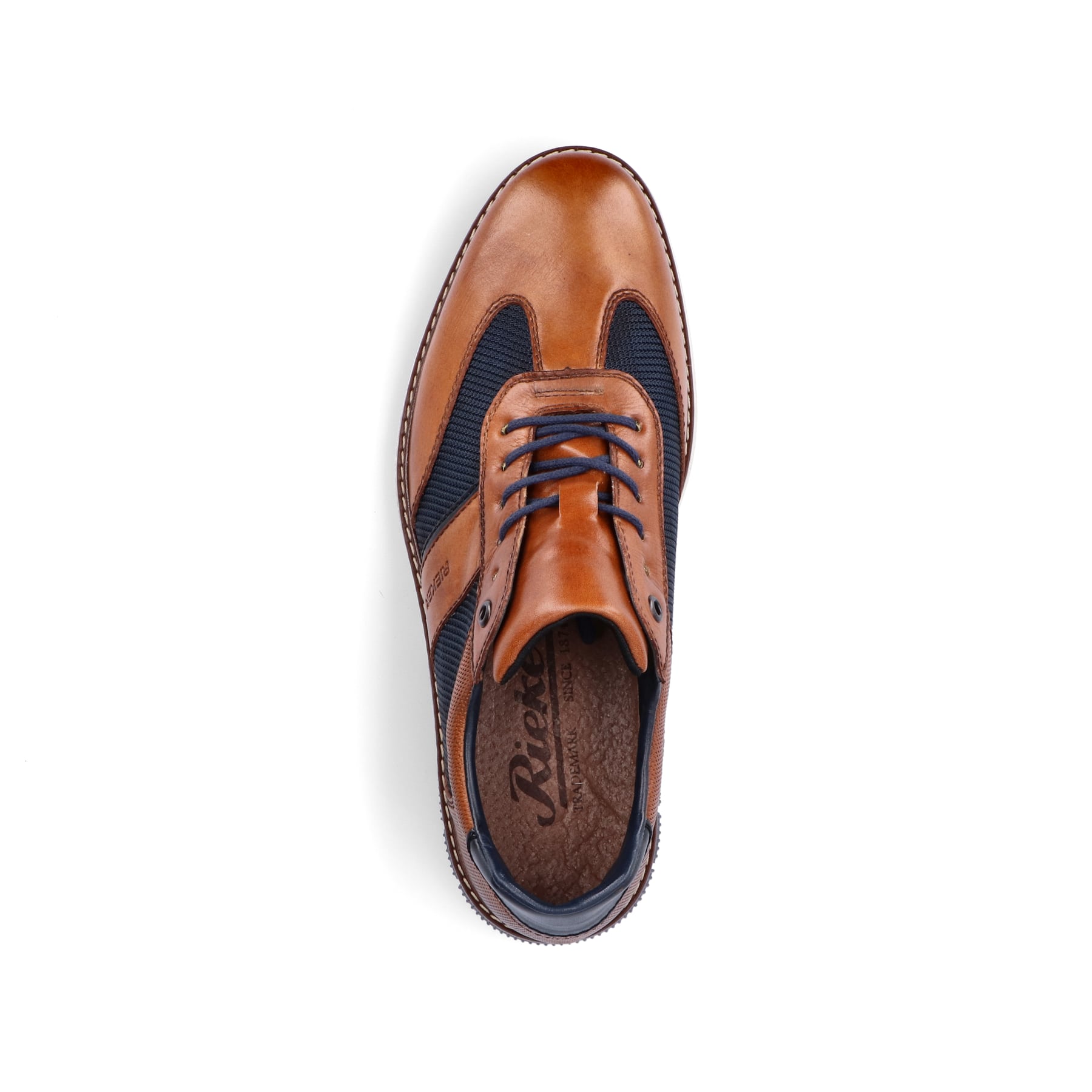 Braune Rieker Herren Schnürschuhe 14410-24 mit der Komfortweite G 1/2. Schuh von oben.