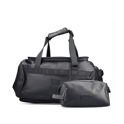 Rieker Reisetasche H5202-00 in Schwarz mit Reißverschluss, abnehmbarem Schultergurt und herausnehmbarer Innentasche. Vorderseite.