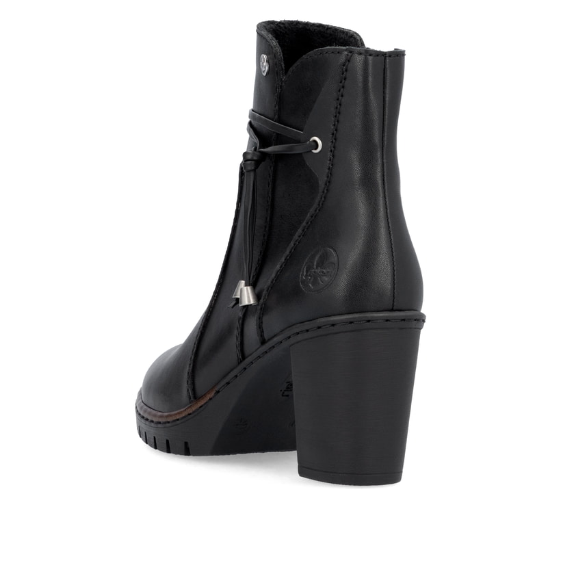 Bottines Rieker noires pour femme Y2567-00 avec corde Ã  la mode. Chaussure vue de dessus.
