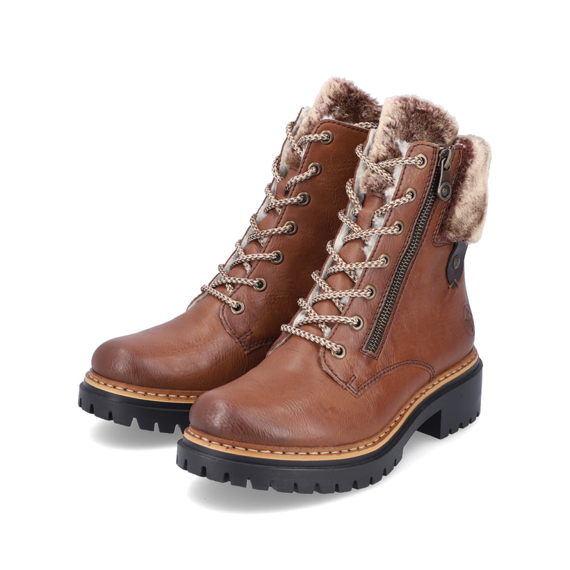 Kastanienbraune Rieker Damen Schnürstiefel 72608-24 mit Fellschaftkragen. Schuhpaar seitlich schräg.