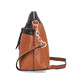 Rieker Handtasche H1652-22 in Braun mit zeitlosem Black-Brown-Design, Reißverschluss und Handyfach. Linksseitig.