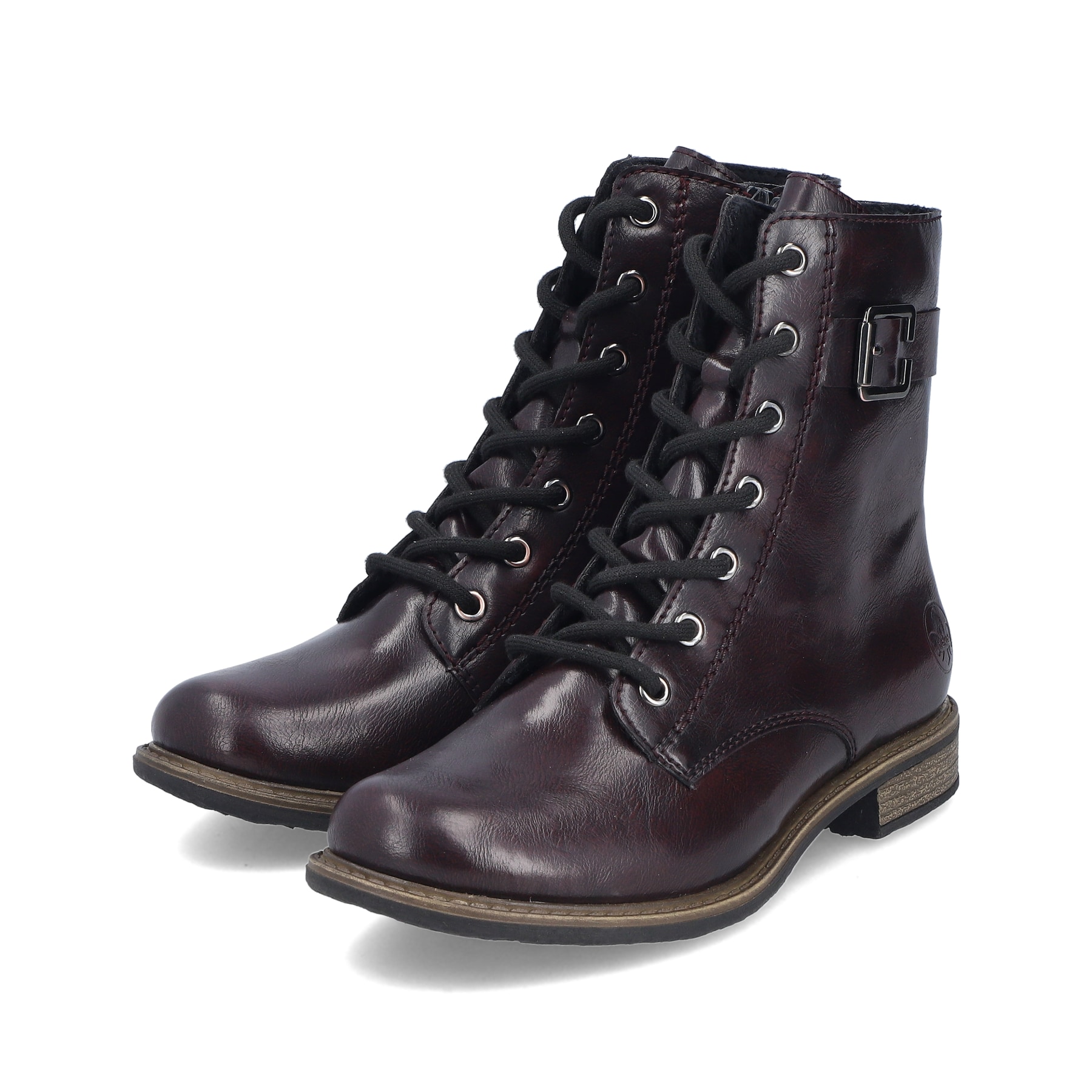 Schwarzrote Rieker Damen Schnürstiefel 74802-35 mit trendiger Schnalle. Schuhpaar seitlich schräg.
