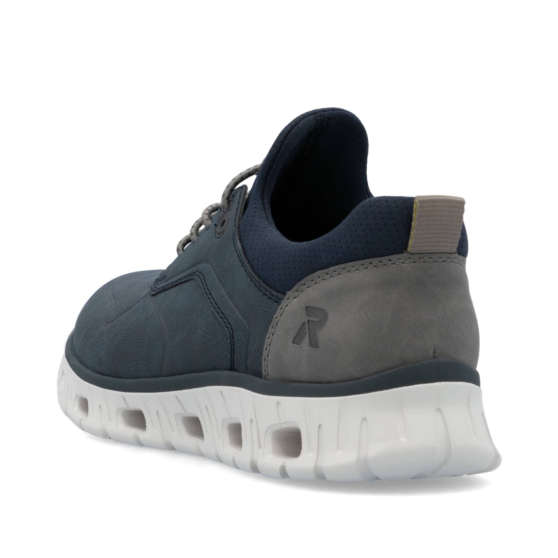 Blaue Rieker Herren Sneaker Low 04350-14 mit Gummizug sowie ultraleichter Sohle. Schuh von hinten.