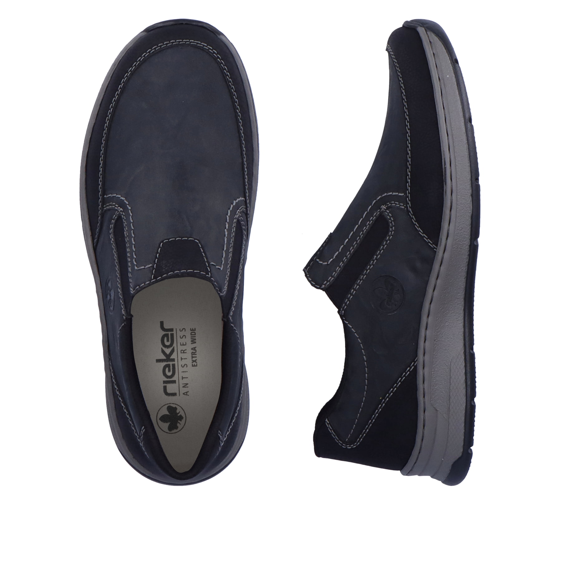 Mocassins Rieker gris pour hommes 14362-00 avec bande élastique. Chaussure vue de dessus, couchée.